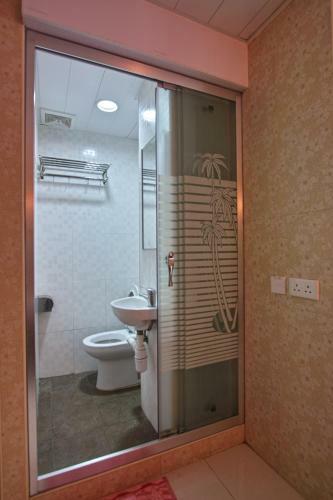 Hostal Wah Long Hotel
