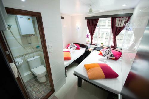 Hostal Canada Hotel
