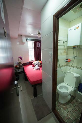 Hostal Canada Hotel