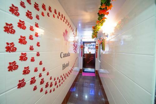 Hostal Canada Hotel