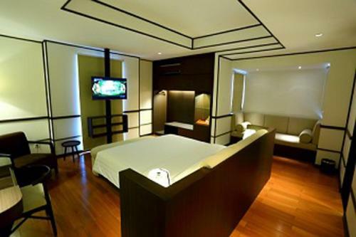 Namin Dago Hotel
