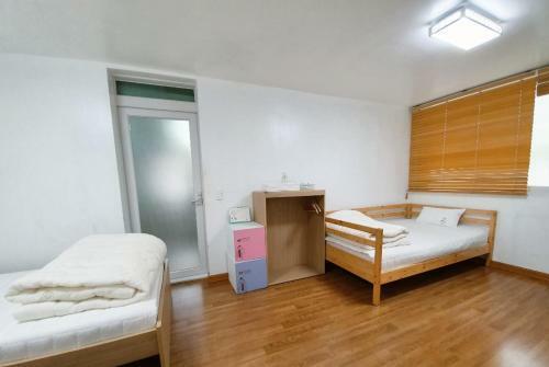 Hostal Byulbam Guesthouse