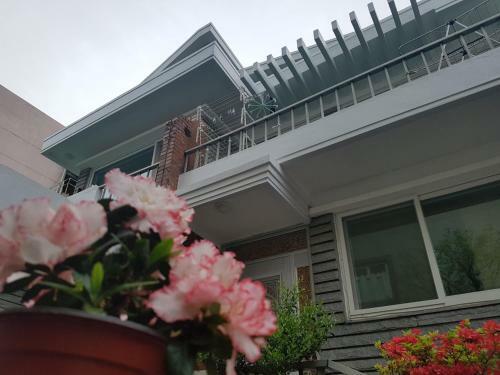 Hostal Byulbam Guesthouse
