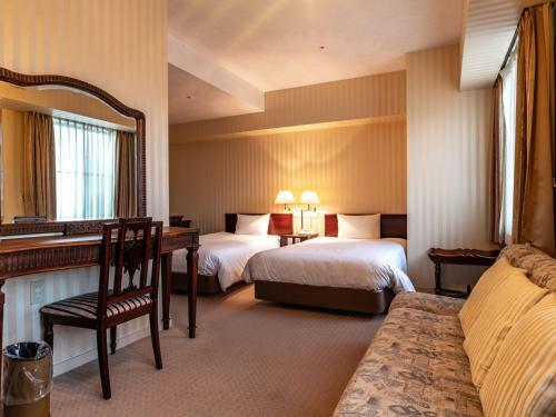 Shonan Crystal Hotel