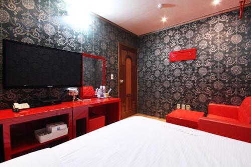 Apple Motel