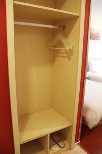 Hotel Hanting Express Baoding Wanbo Plaza