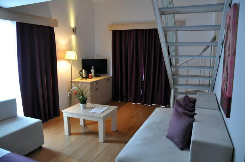 Hotel Manolya