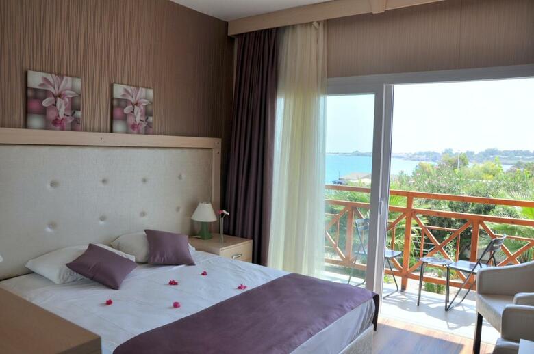 Hotel Manolya