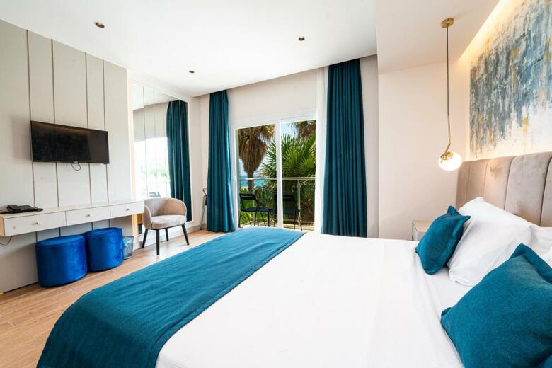 Hotel Manolya