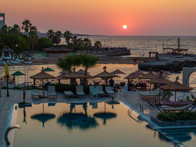 Hotel Manolya