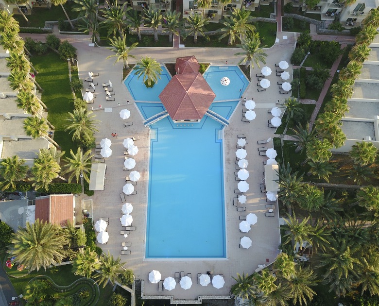 Oscar Resort Hotel