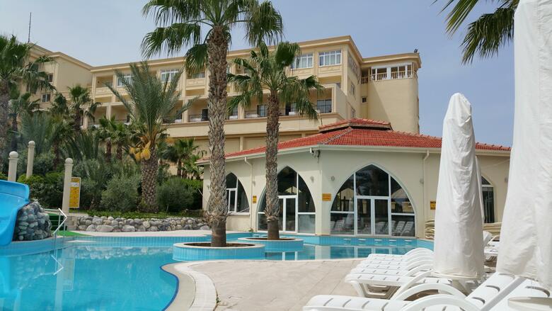 Oscar Resort Hotel