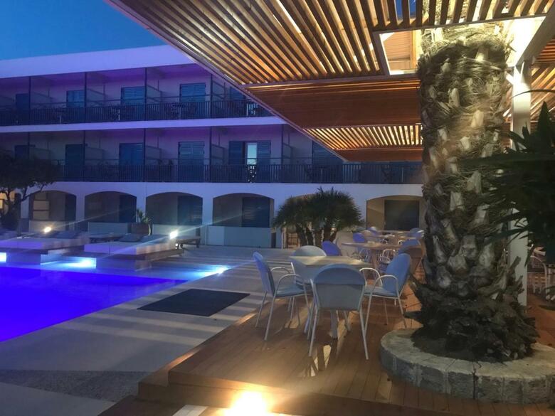 Hotel Danae