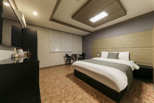 Major Hotel