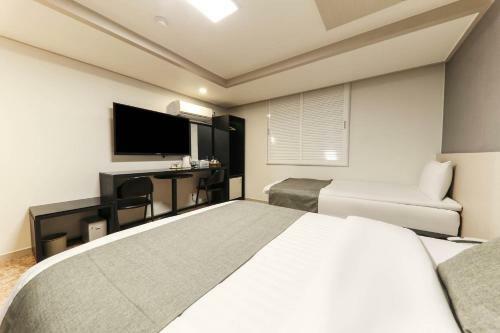 Major Hotel