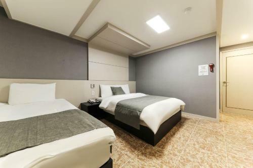 Major Hotel