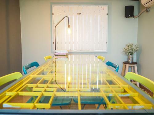 Hostal Yellow Guesthouse
