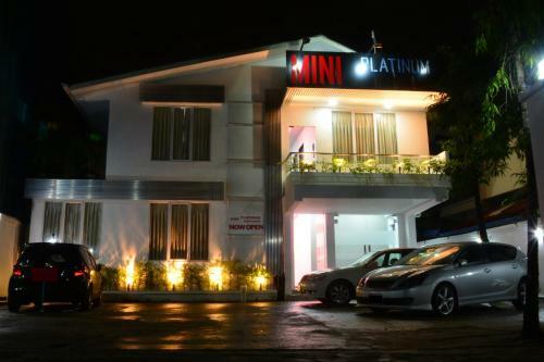 Hostal Mini Platinum Guest House