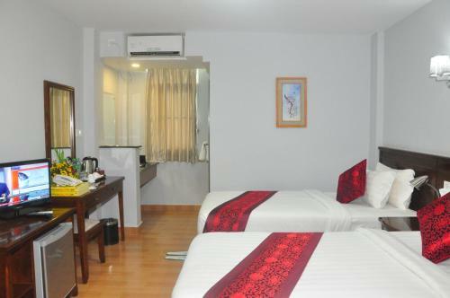 Myanmar Sports Hotel