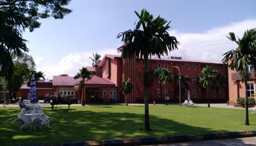 Myanmar Sports Hotel