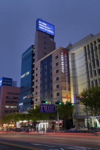 Lex Tourist Hotel