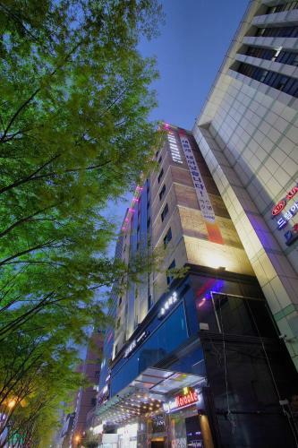 Lex Tourist Hotel