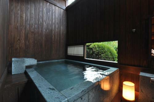 Yaeikan