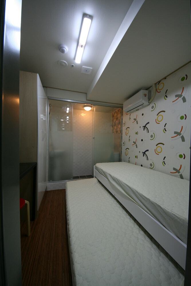 Hostal Star Guest Oneroomtel