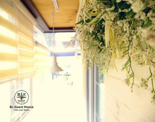 Hostal Br. Guesthouse Hongdae