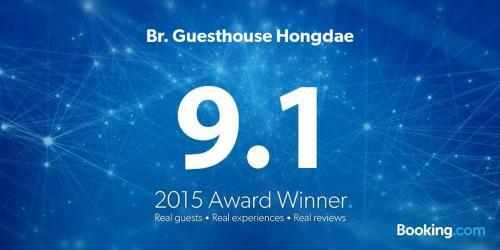 Hostal Br. Guesthouse Hongdae