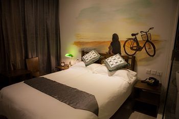 Nostalgia Hotel Beijing- Yonghe Lama Temple
