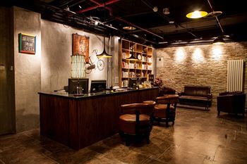 Nostalgia Hotel Beijing- Yonghe Lama Temple