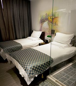 Nostalgia Hotel Beijing- Yonghe Lama Temple