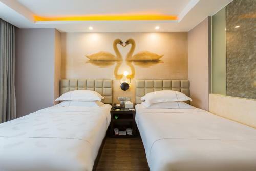 Beijing Red Hotel