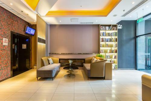 Beijing Red Hotel