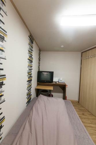 Hostal Yehadoye Guesthouse