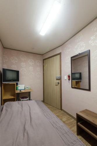 Hostal Yehadoye Guesthouse