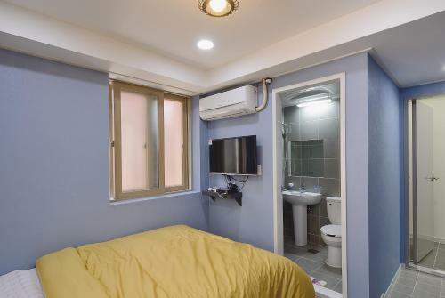 Hostal Red Guesthouse