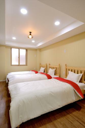 Hostal Red Guesthouse