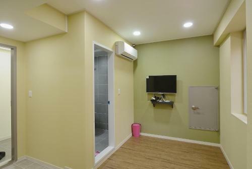 Hostal Red Guesthouse