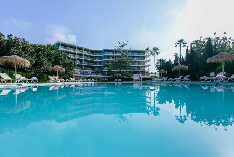 Hotel Almirante