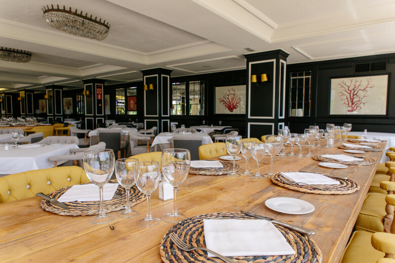 Hotel Almirante