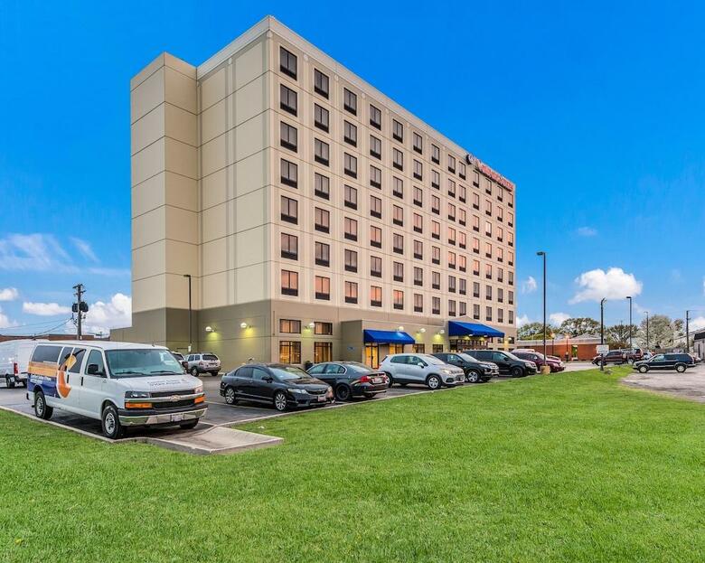 Hotel Comfort Suites O`hare Airport