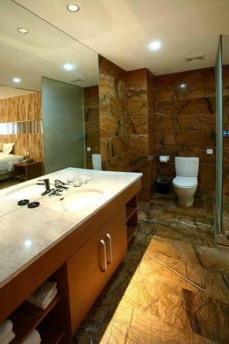 Beijing Saga Hotel
