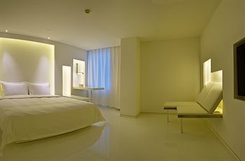 Hotel The Emperor Beijing Tian'anmen Square