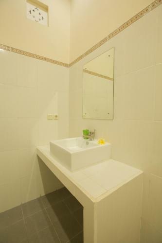 Hostal Wingsu Guest House