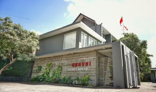 Hotel Seruni Guest House