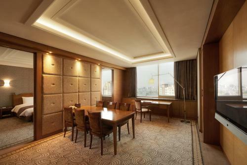 Seoul Riviera Hotel