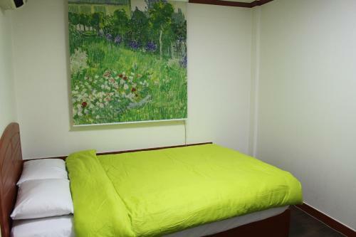 Hostal Full House