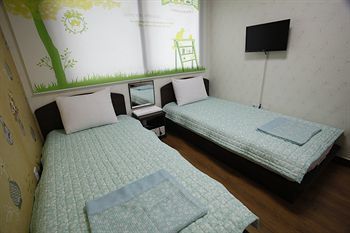 Jongnowon Hostel